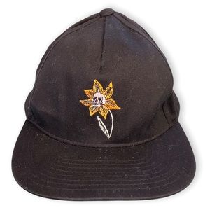 Vans Fitzs Flower/Skull Snapback Hat Black